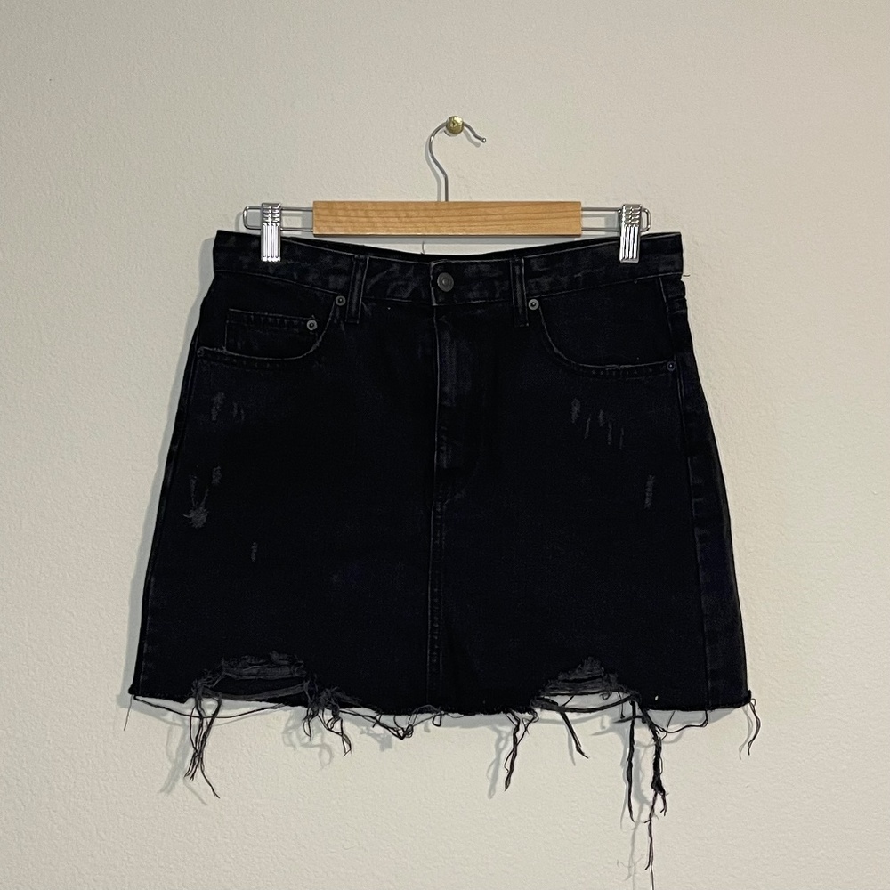 Black Denim’s skirt
